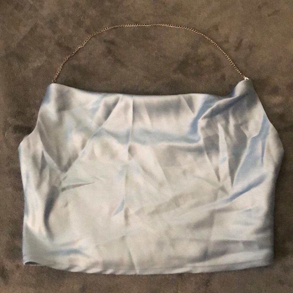 SHEIN Cropped Halter Top